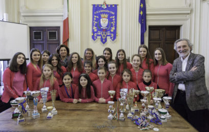 LE RAGAZZE DEL PATTINAGGIO ARTISTICO TOSCANA RICEVUTE IN MUNICIPIO DAL SINDACO BELLANDI