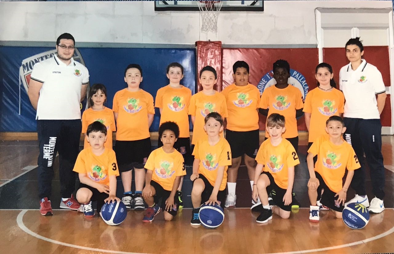 IL BASKET ROSSOBLU’ HA OSPITATO IL PRIMO TORNEO MINIBASKET